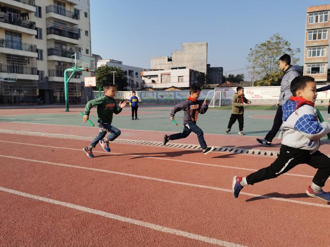 焦作中站小学体育教师名单