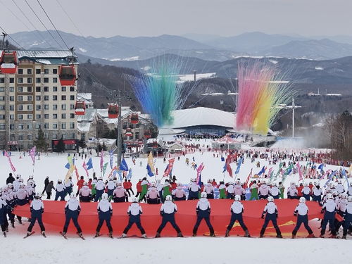 备战亚冬，点燃冰雪热情——引领青少年体育教育的长春亚冬会全视角解读